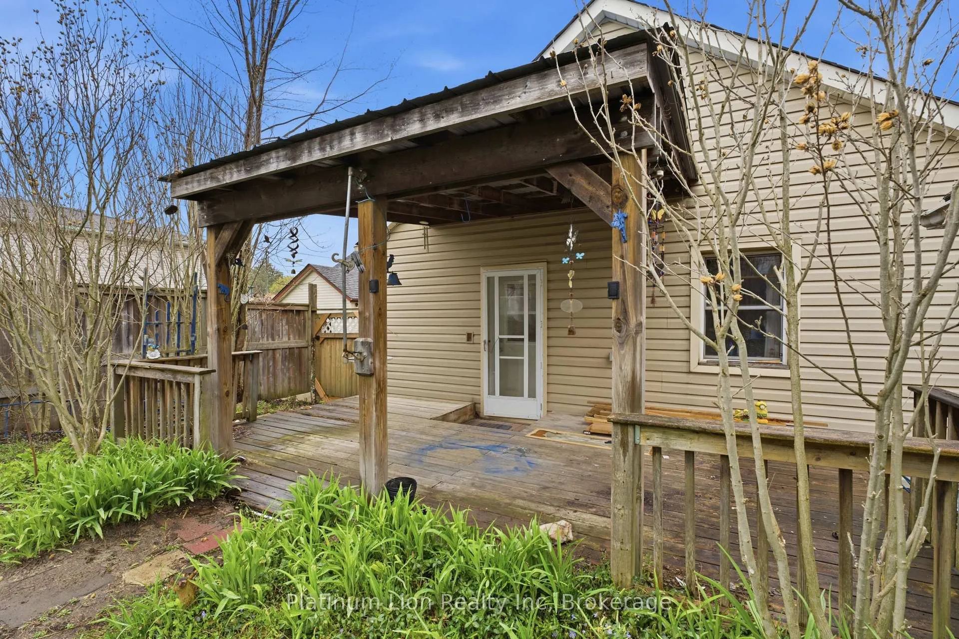 Photo 27 of 609 Guelph Street, Kitchener — HOMEH