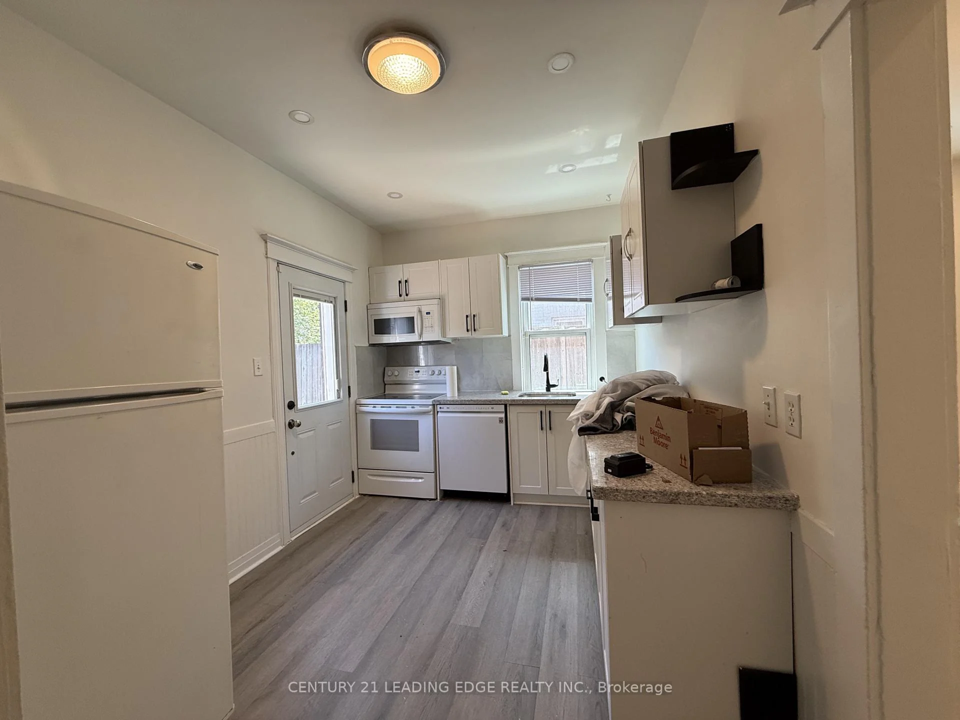 Photo 6 of 485 Albert Street, Oshawa, Central — HOMEH