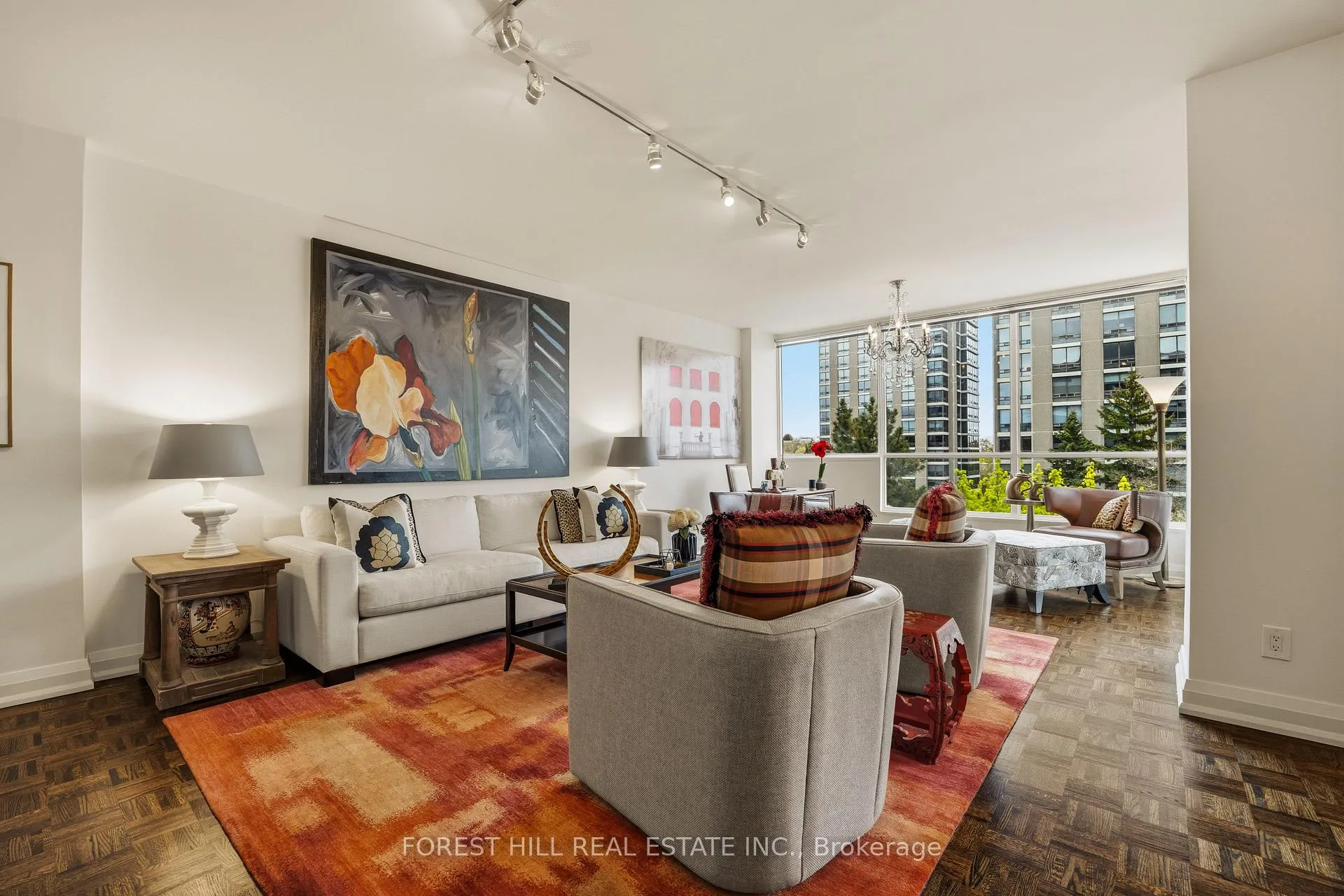 Photo 3 of Unit 402, 616 Avenue Road, Toronto, Casa Loma — HOMEH