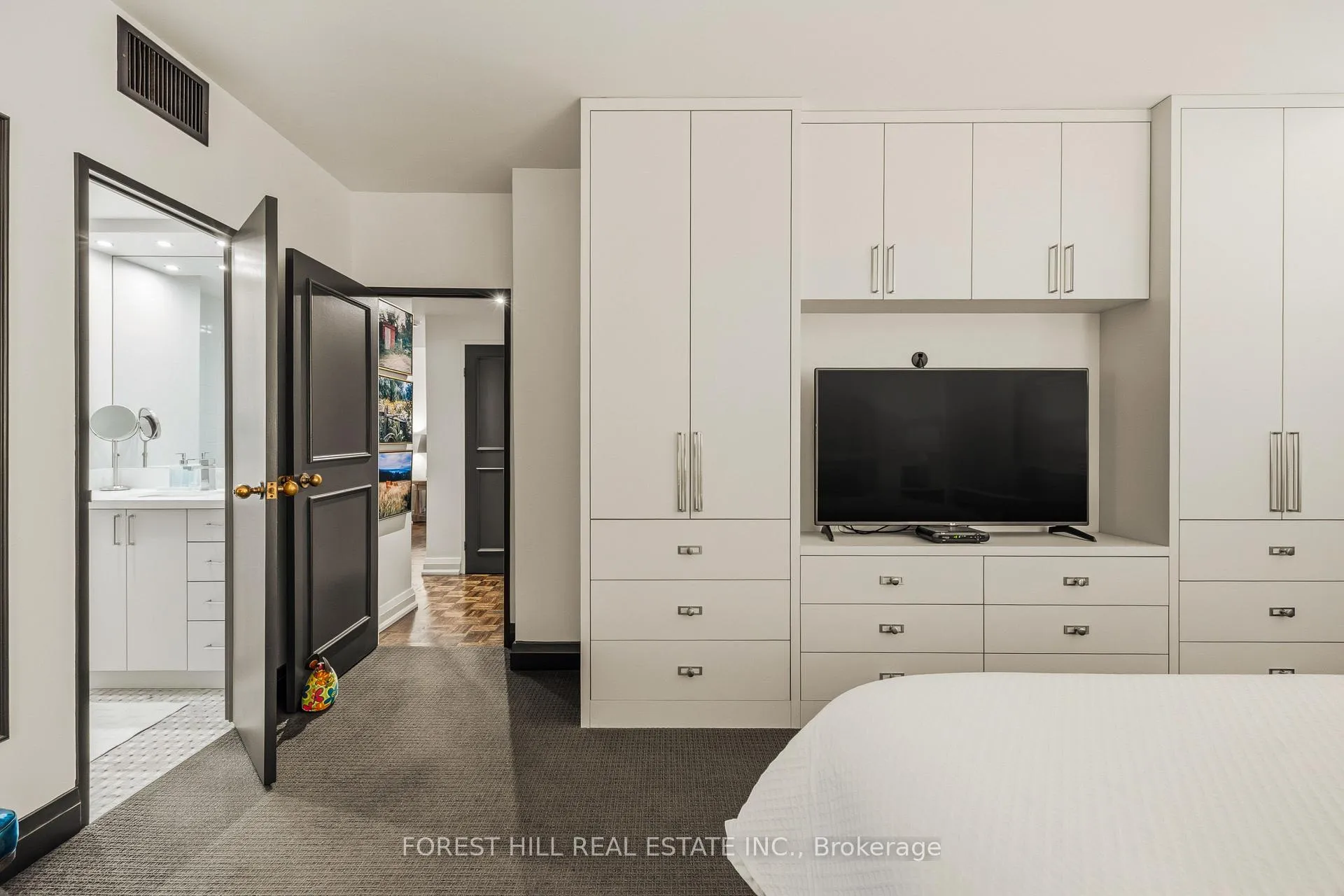 Photo 15 of Unit 402, 616 Avenue Road, Toronto, Casa Loma — HOMEH