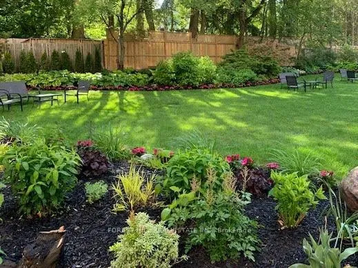 Photo 22 of Unit 402, 616 Avenue Road, Toronto, Casa Loma — HOMEH