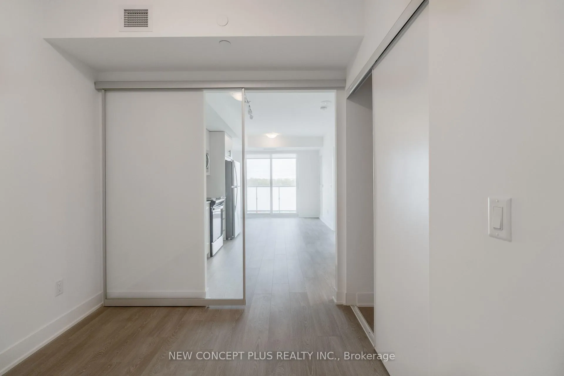 Photo 29 of Unit 835, 2545 Simcoe Street N, Oshawa, Windfields — HOMEH