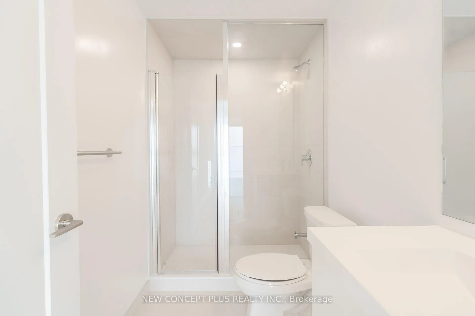 Photo 38 of Unit 835, 2545 Simcoe Street N, Oshawa, Windfields — HOMEH