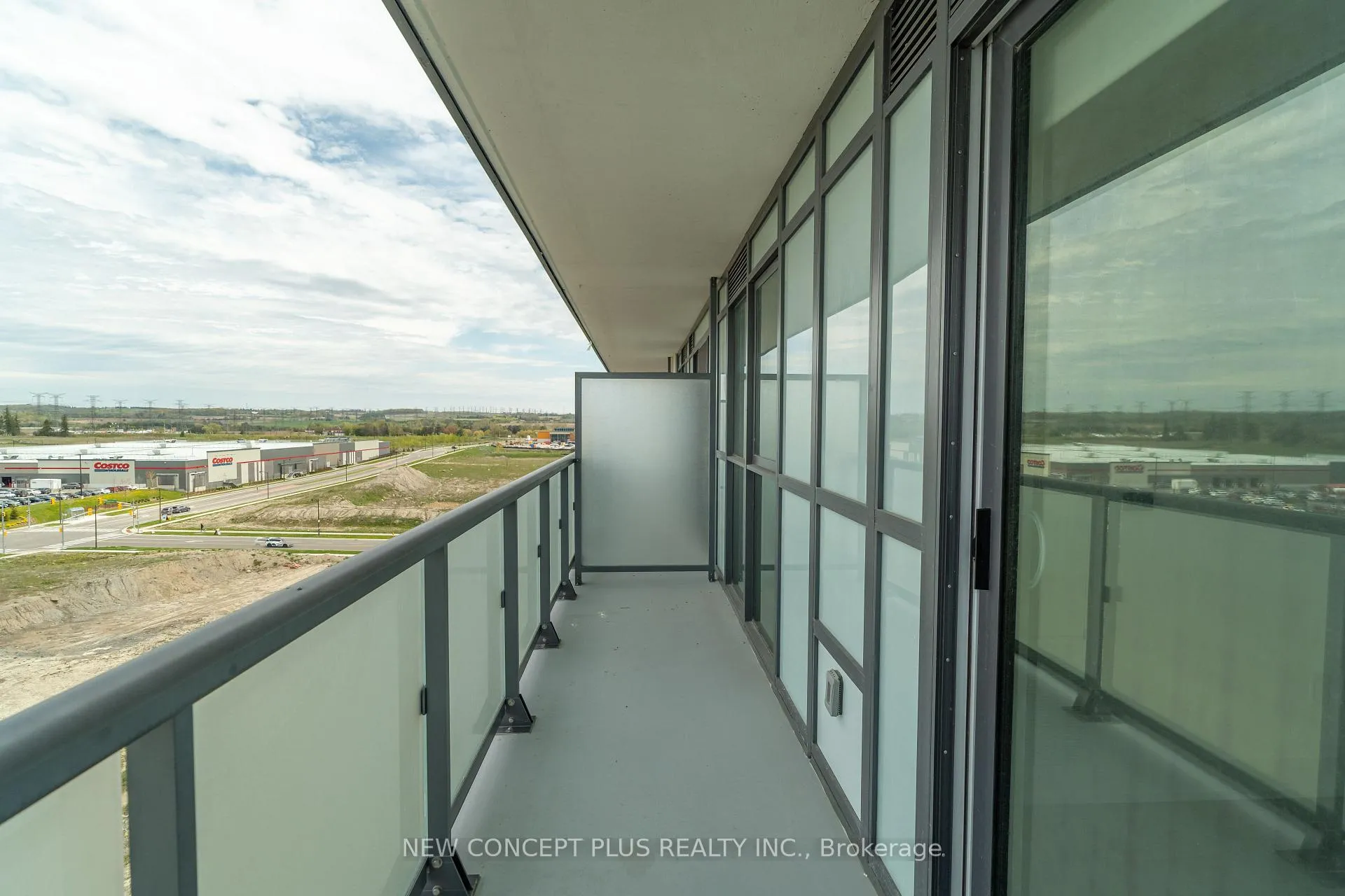 Photo 41 of Unit 835, 2545 Simcoe Street N, Oshawa, Windfields — HOMEH