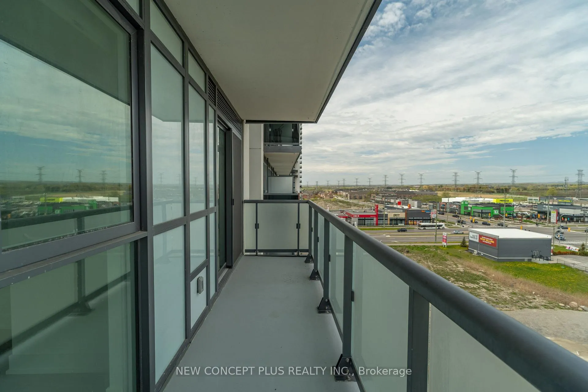 Photo 42 of Unit 835, 2545 Simcoe Street N, Oshawa, Windfields — HOMEH