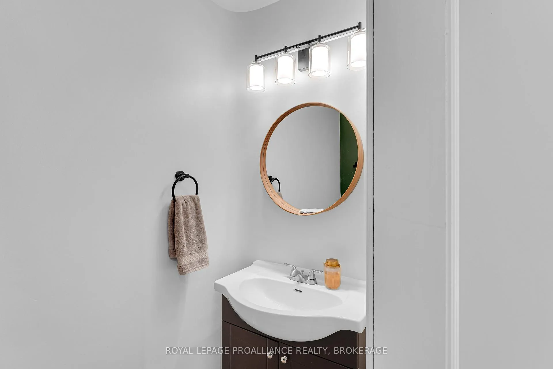 Photo 12 of Unit 2, 41 William Street, Kingston, Central City East — HOMEH