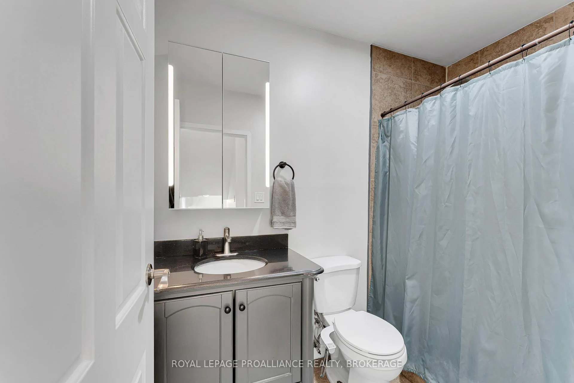 Photo 23 of Unit 2, 41 William Street, Kingston, Central City East — HOMEH