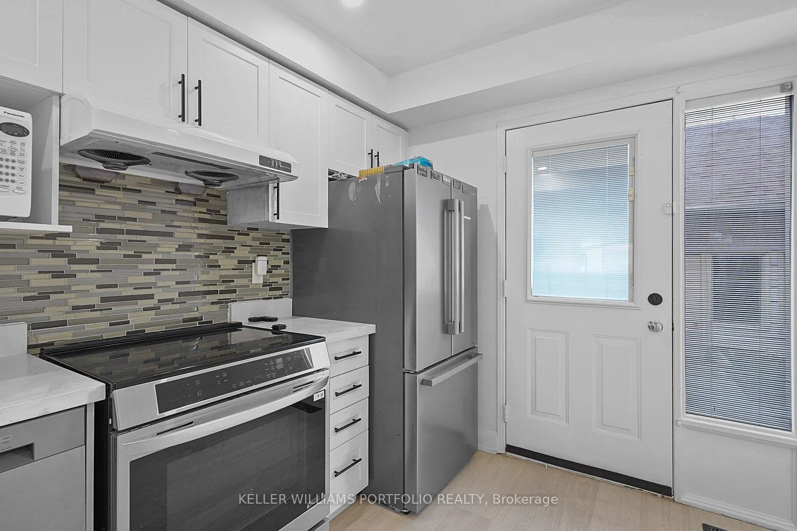 Photo 14 of 9542 Sheppard Avenue E, Scarborough, Rouge — HOMEH