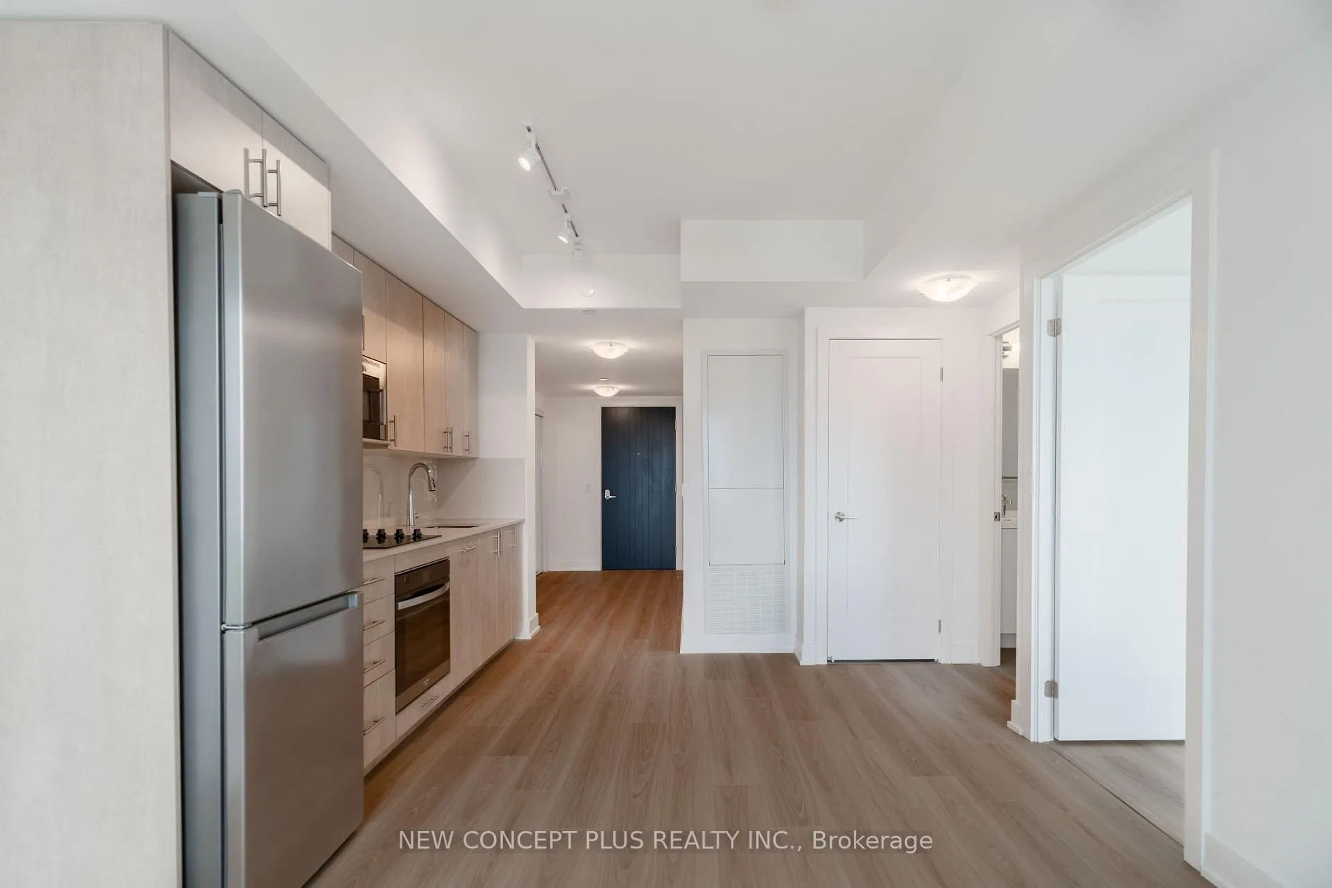 Photo 11 of Unit 622, 2545 Simcoe Street N, Oshawa, Windfields — HOMEH