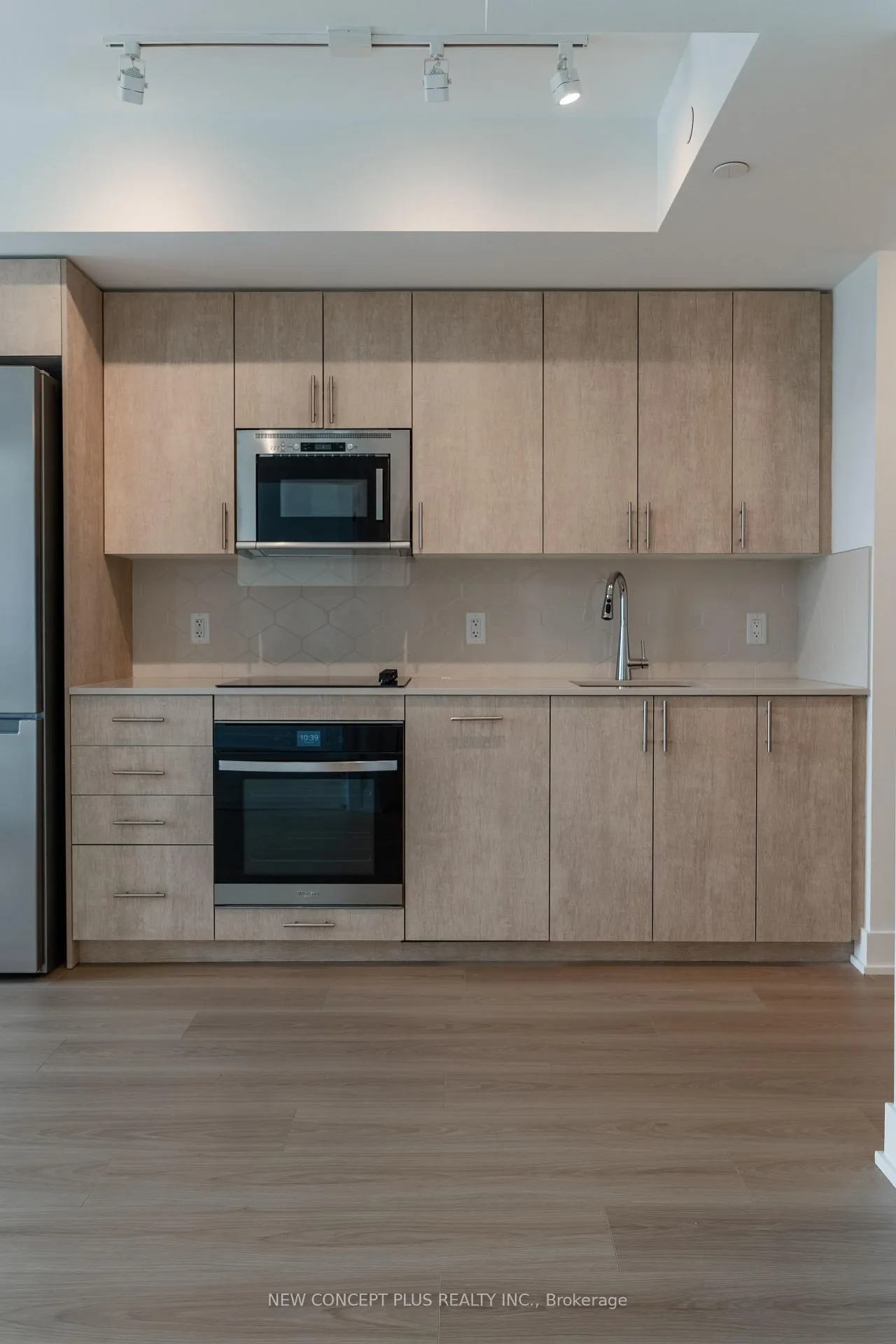 Photo 15 of Unit 622, 2545 Simcoe Street N, Oshawa, Windfields — HOMEH