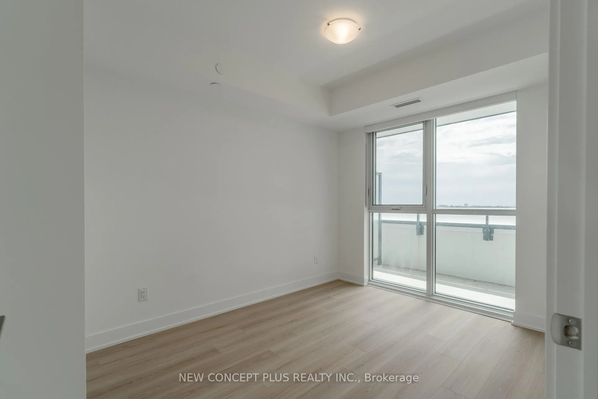 Photo 17 of Unit 622, 2545 Simcoe Street N, Oshawa, Windfields — HOMEH
