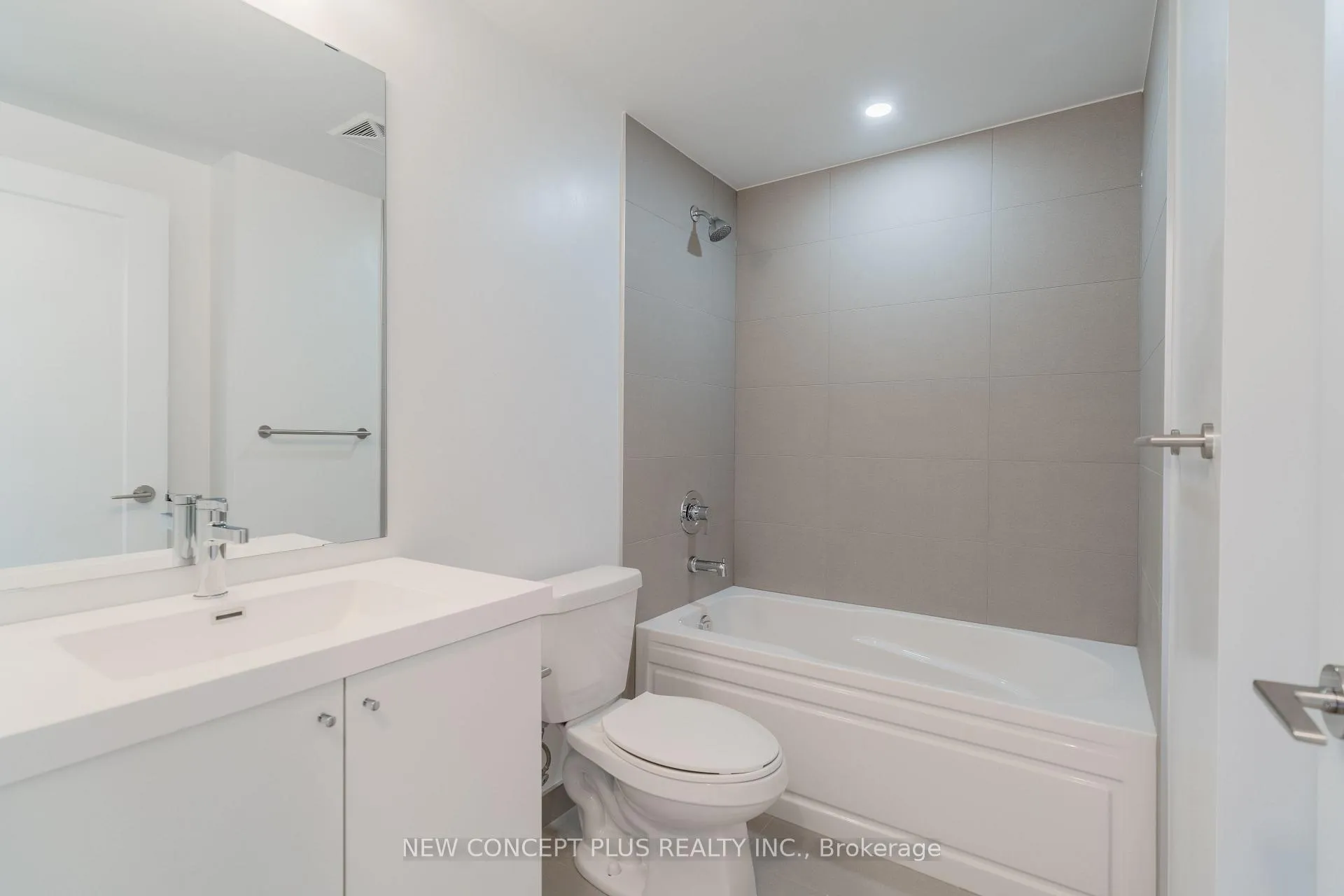 Photo 21 of Unit 622, 2545 Simcoe Street N, Oshawa, Windfields — HOMEH