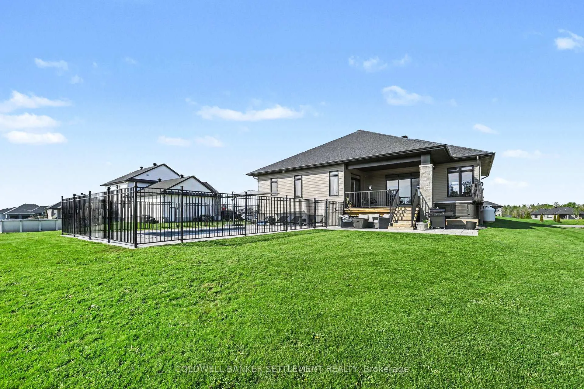 Photo 28 of 155 Harold Jones Way, Beckwith, Beckwith Twp — HOMEH