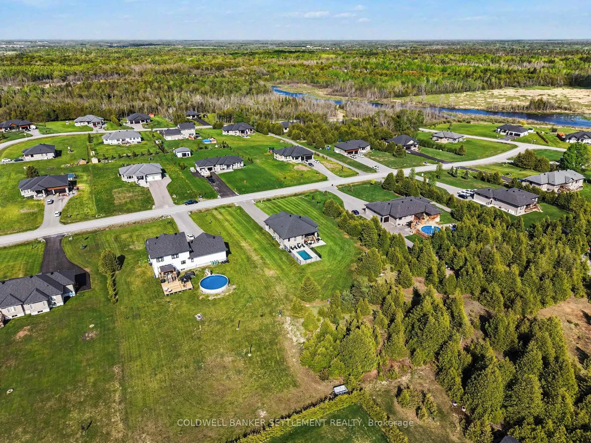 Photo 32 of 155 Harold Jones Way, Beckwith, Beckwith Twp — HOMEH