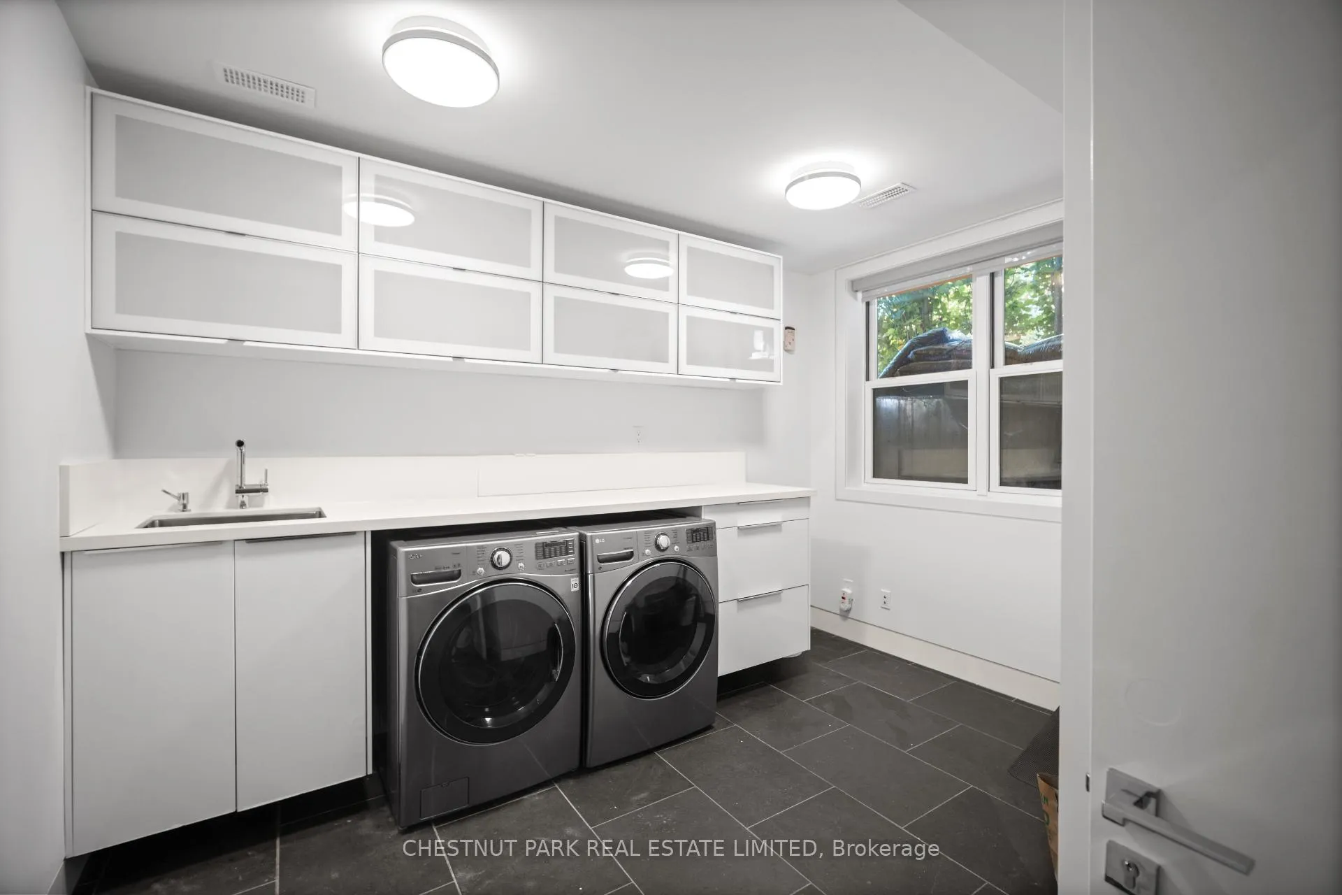 Photo 38 of 99 Crescent Road, Toronto, Rosedale-Moore Park — HOMEH
