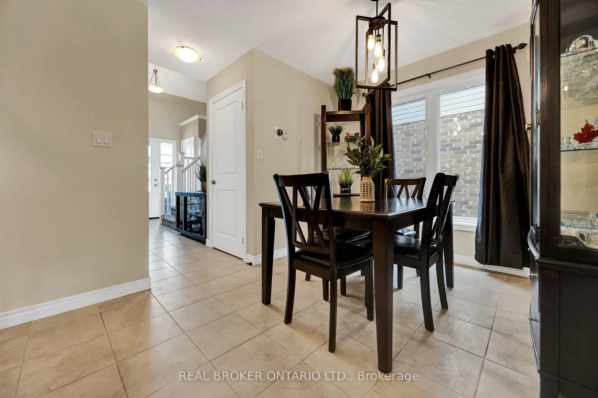 Photo 5 of 26 Limera Avenue, Woolwich — HOMEH