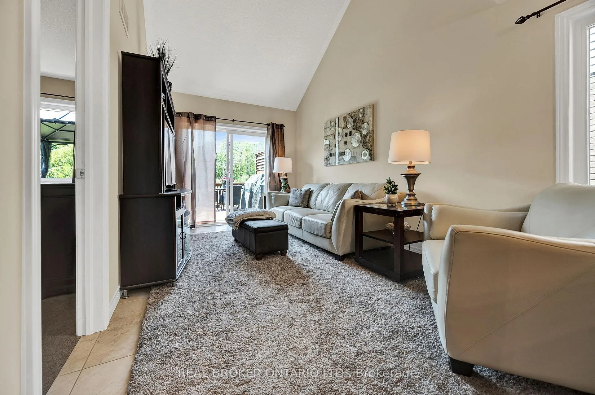 Photo 10 of 26 Limera Avenue, Woolwich — HOMEH