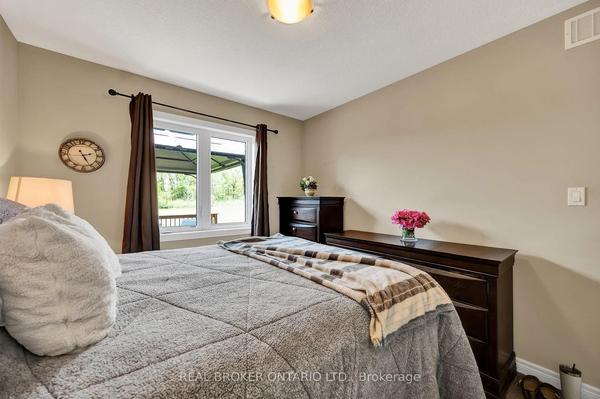 Photo 15 of 26 Limera Avenue, Woolwich — HOMEH