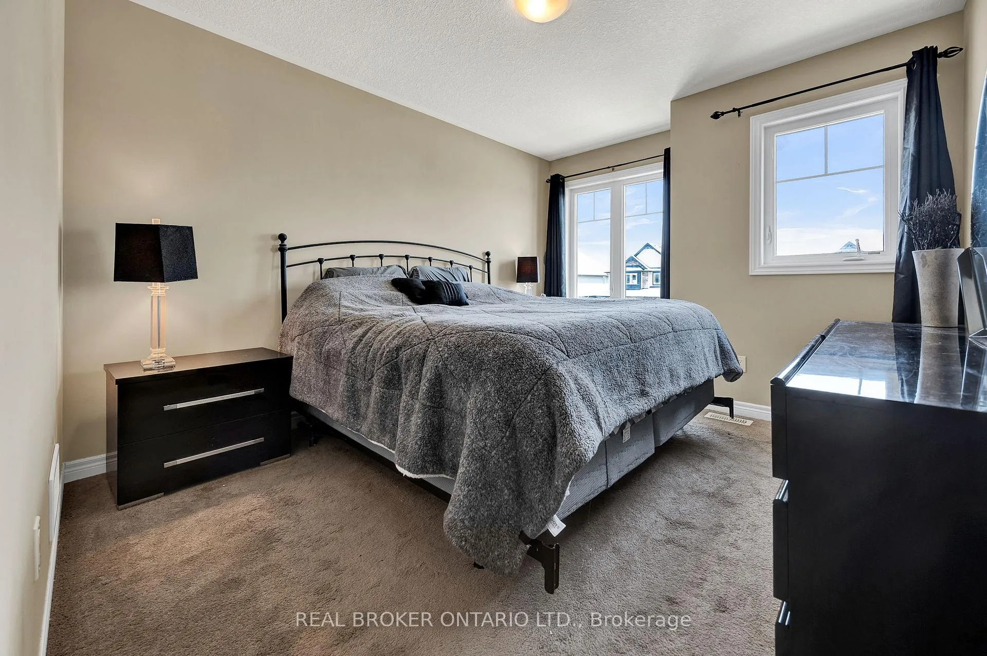 Photo 18 of 26 Limera Avenue, Woolwich — HOMEH