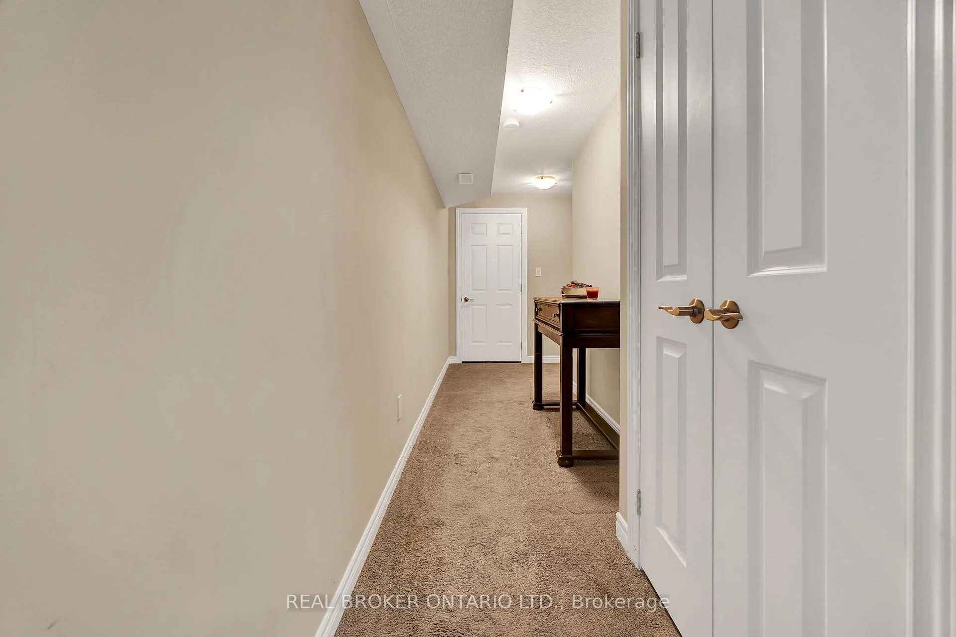 Photo 28 of 26 Limera Avenue, Woolwich — HOMEH