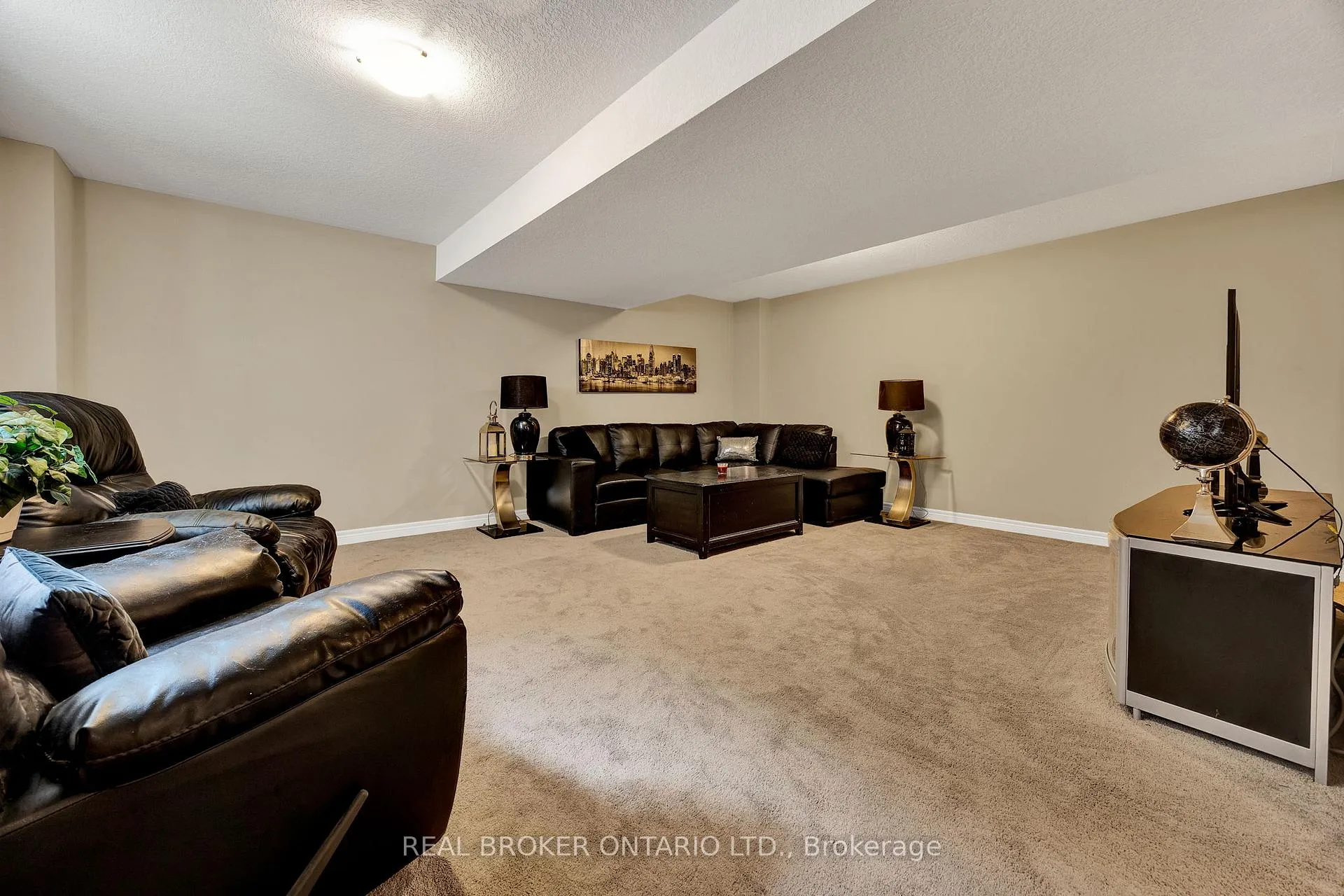 Photo 31 of 26 Limera Avenue, Woolwich — HOMEH