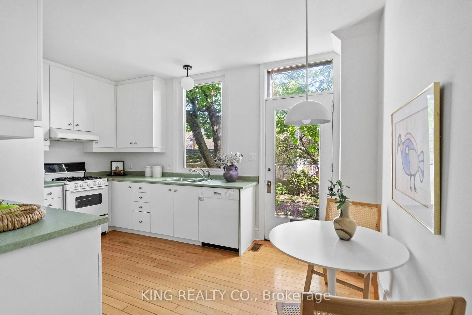 Photo 17 of 83 Olive Avenue, Toronto, The Annex — HOMEH