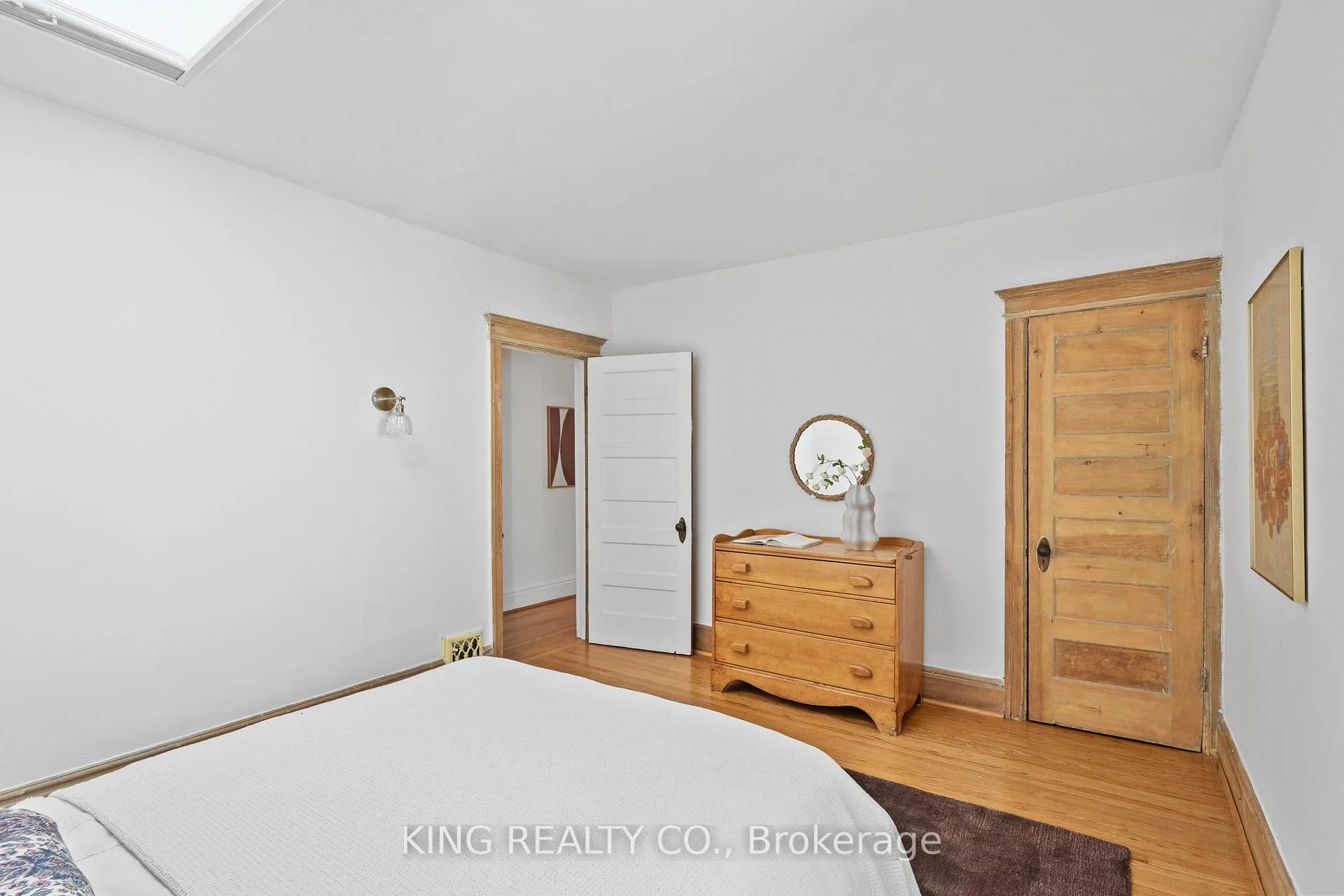 Photo 24 of 83 Olive Avenue, Toronto, The Annex — HOMEH