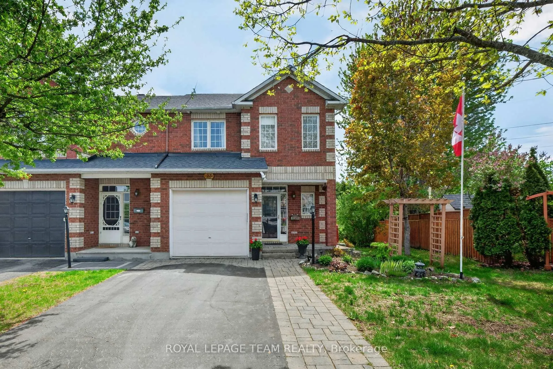 Photo 1 of 23 Chantilly Gate, Ottawa, Stittsville (North) — HOMEH