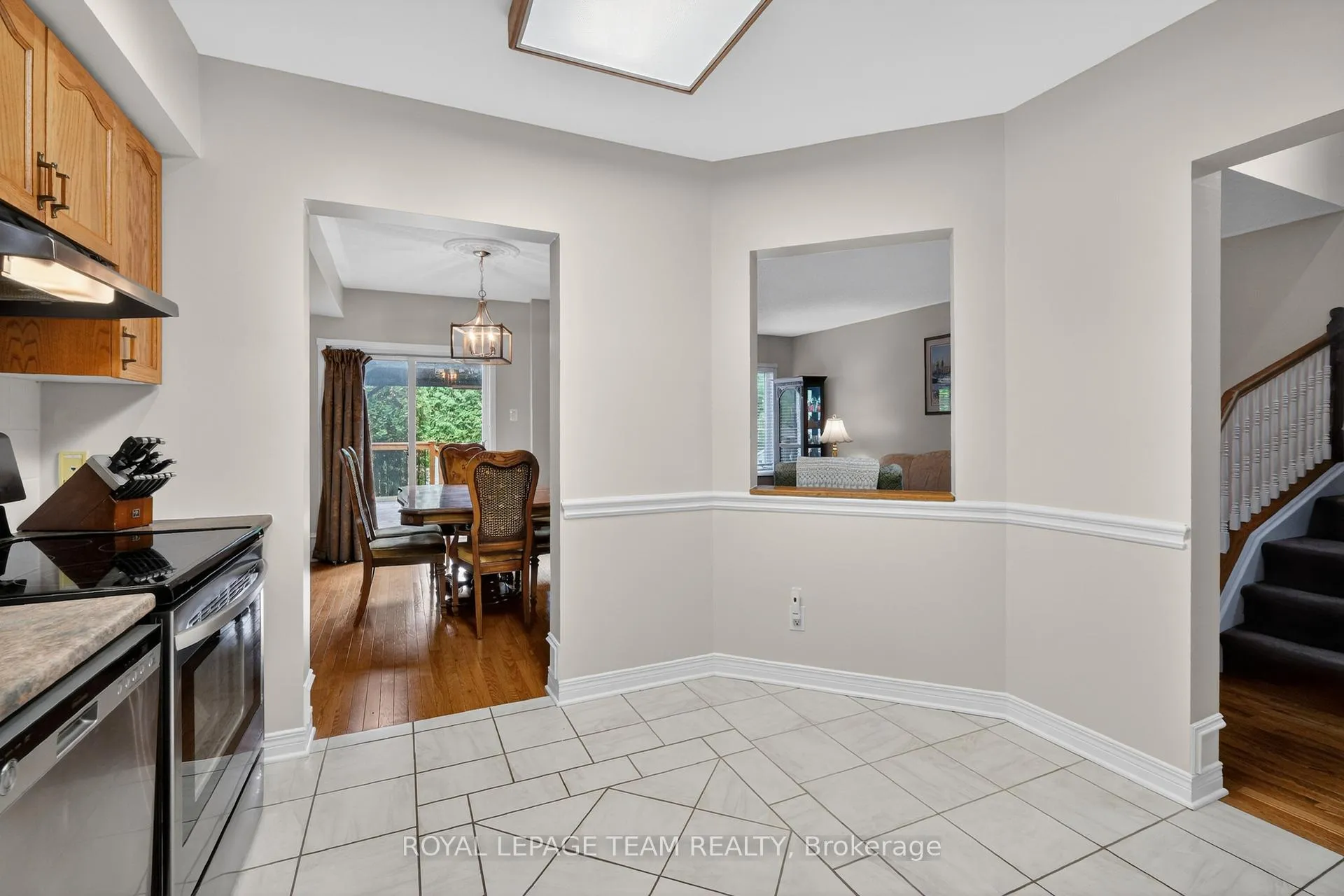 Photo 19 of 23 Chantilly Gate, Ottawa, Stittsville (North) — HOMEH