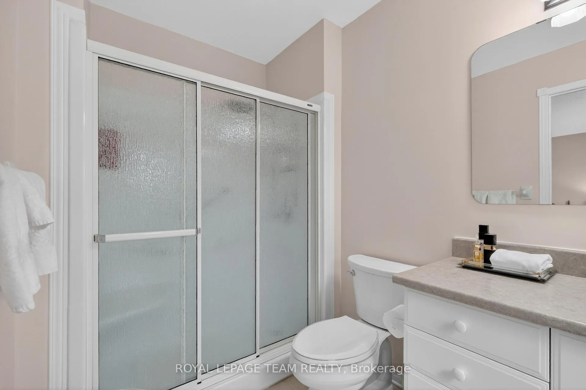 Photo 29 of 23 Chantilly Gate, Ottawa, Stittsville (North) — HOMEH