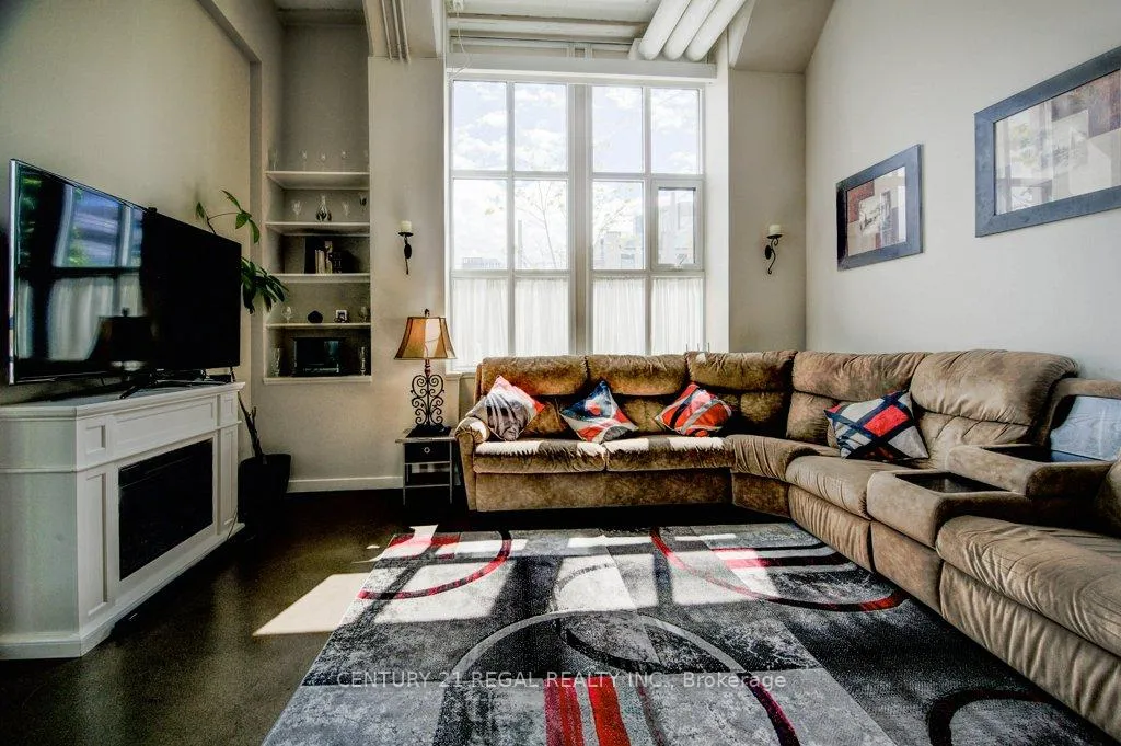 Photo 31 of Unit 102, 404 King Street W, Kitchener, City Commercial Core — HOMEH