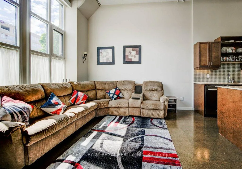 Photo 33 of Unit 102, 404 King Street W, Kitchener, City Commercial Core — HOMEH