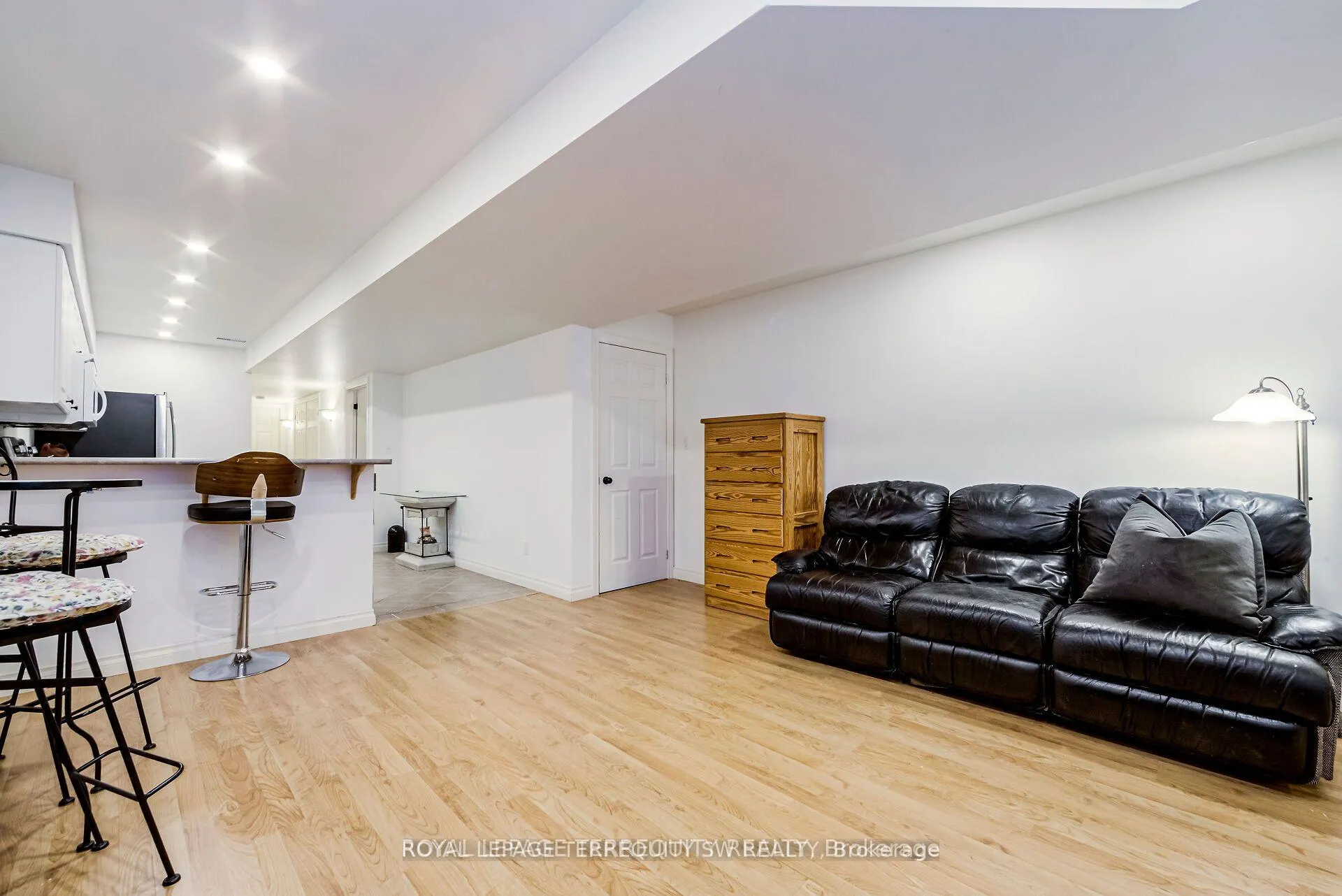 Photo 33 of 329 Lippincott Street, Toronto, University — HOMEH
