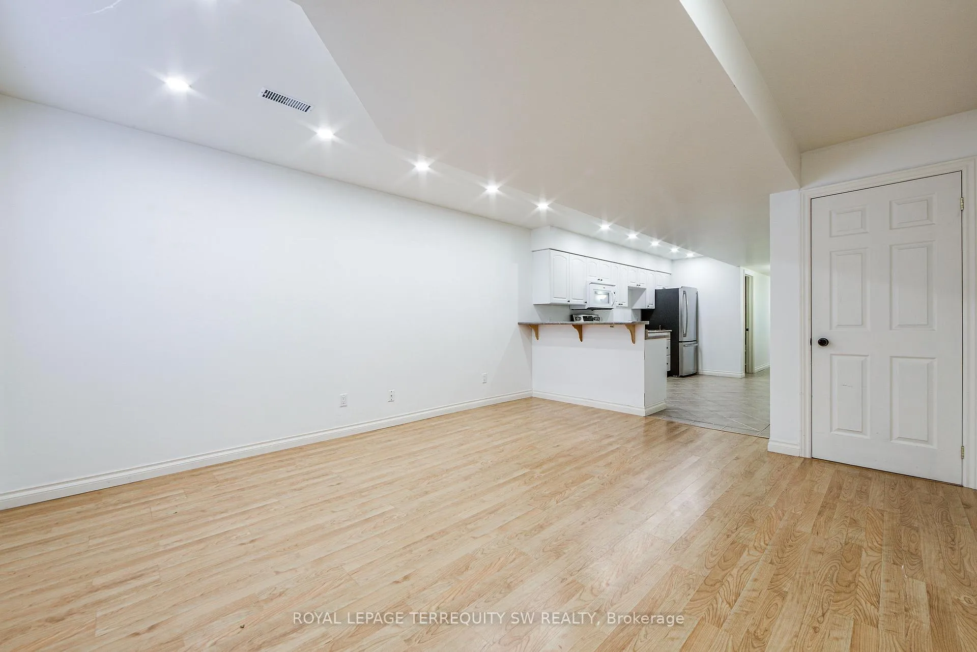 Photo 34 of 329 Lippincott Street, Toronto, University — HOMEH