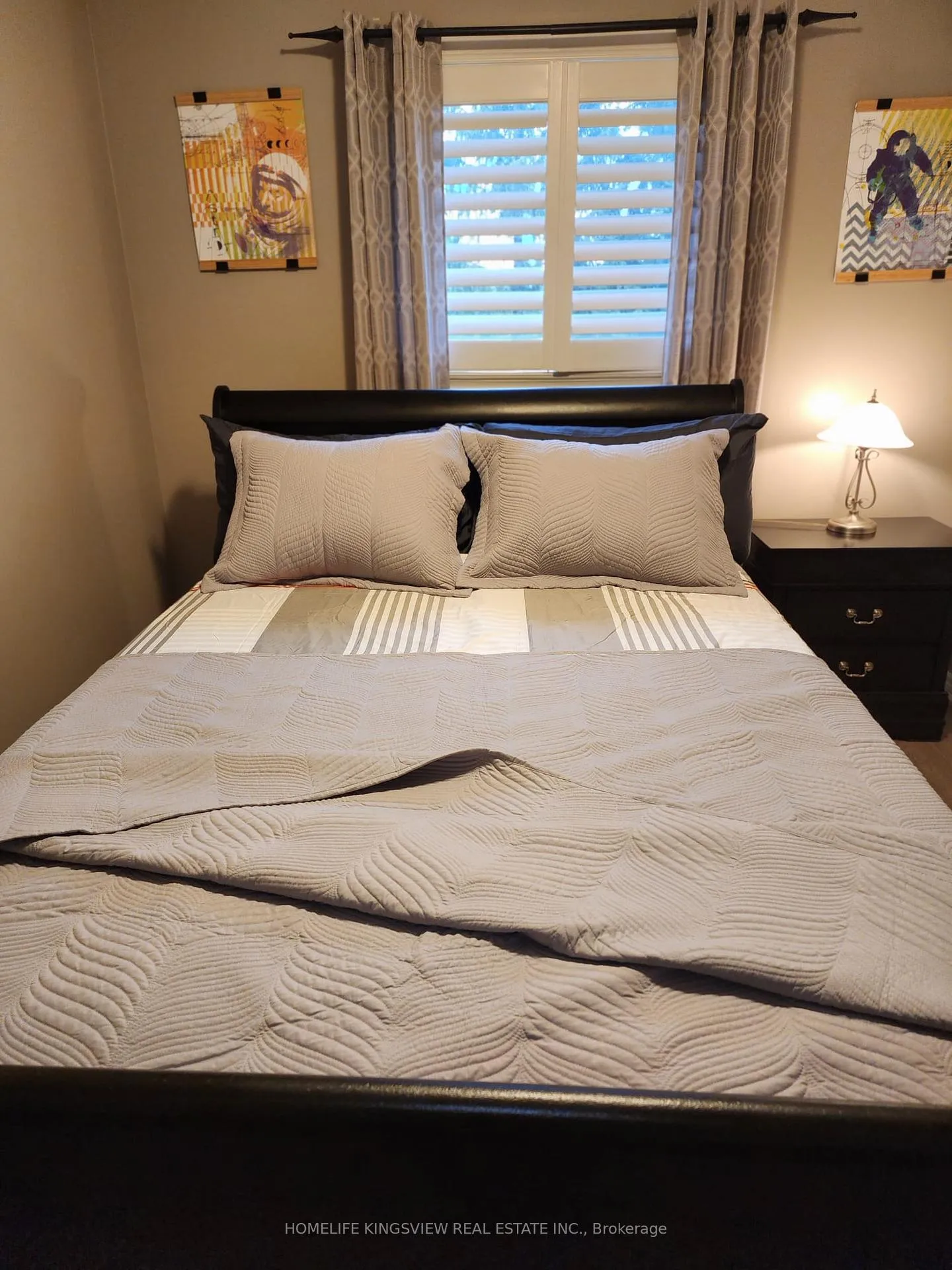 Photo 2 of 192 Sundew Drive, Barrie, Holly — HOMEH