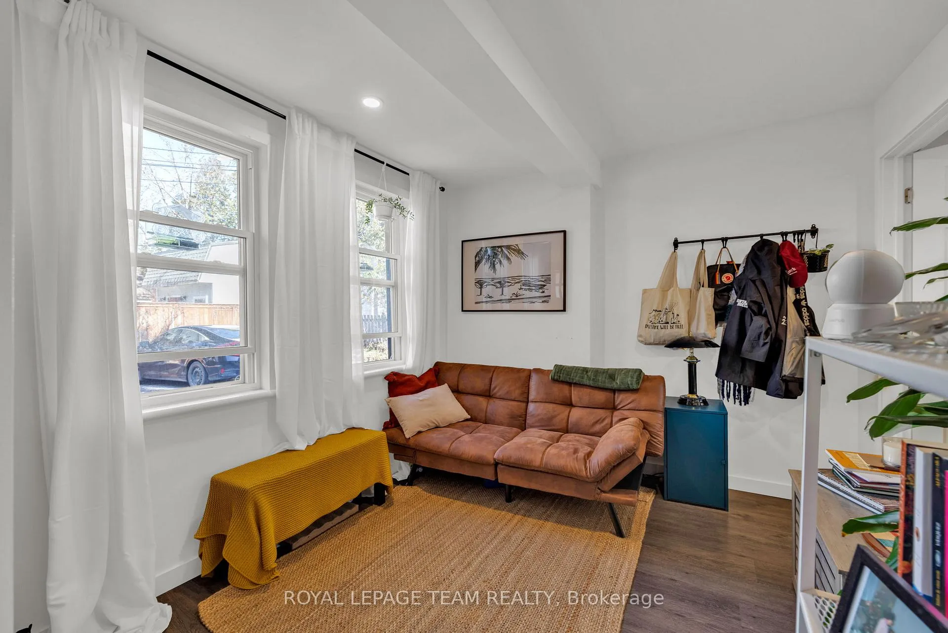Photo 3 of Unit B, 325 Hinchey Avenue, Ottawa, Hintonburg — HOMEH