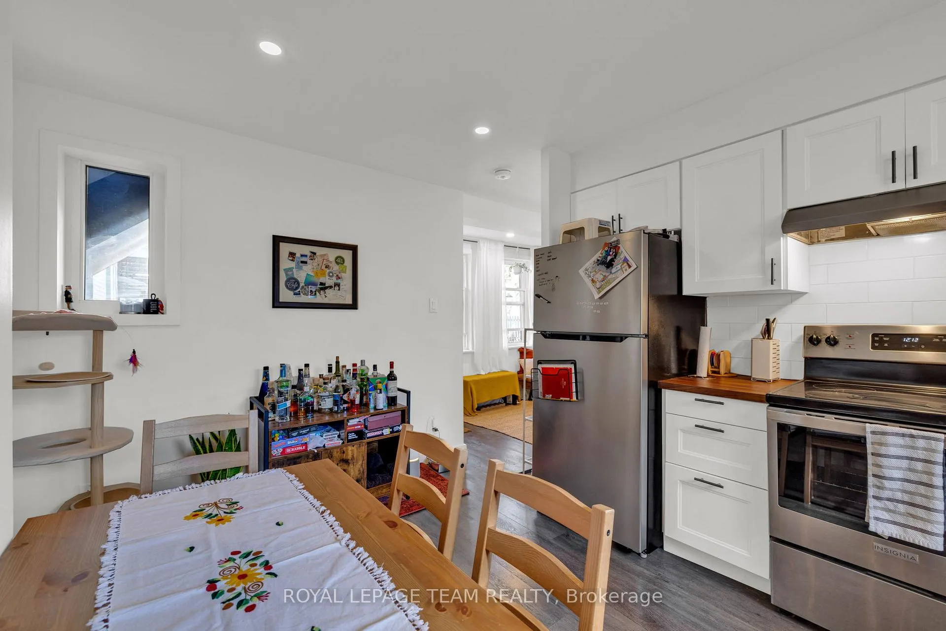 Photo 9 of Unit B, 325 Hinchey Avenue, Ottawa, Hintonburg — HOMEH
