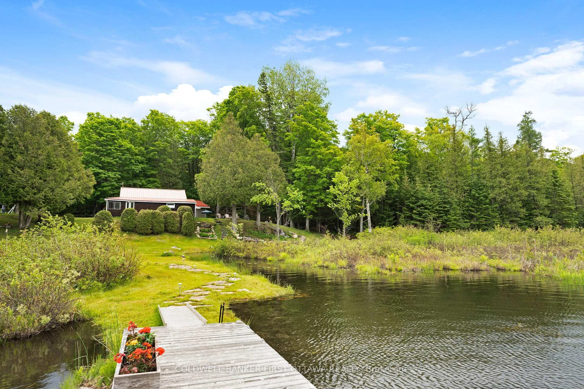 Photo 30 of 1025 Arcol Road, Frontenac, Frontenac North — HOMEH