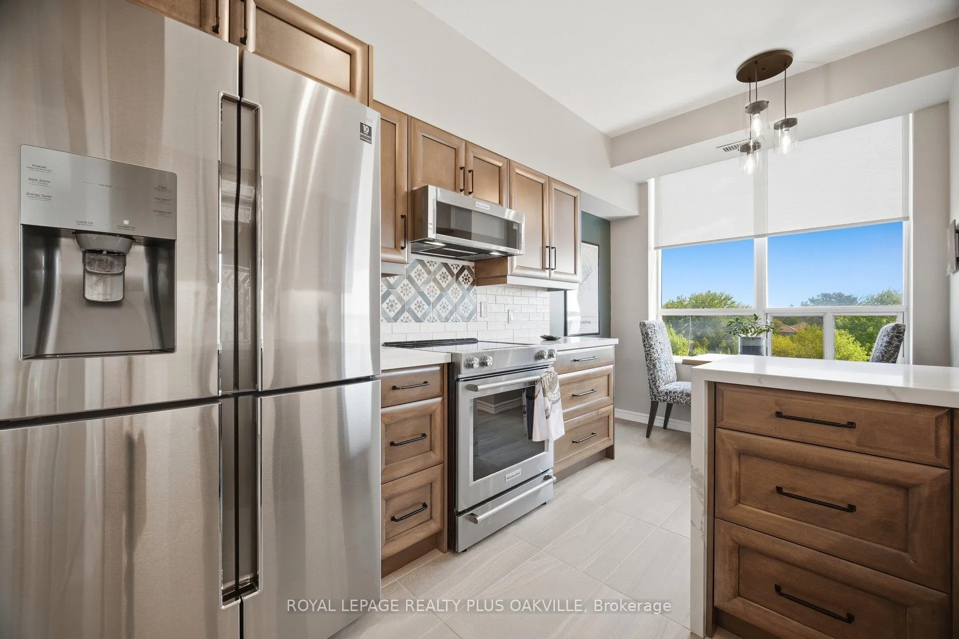 Photo 13 of Unit 1513, 100 Burloak Drive, Burlington, Appleby — HOMEH