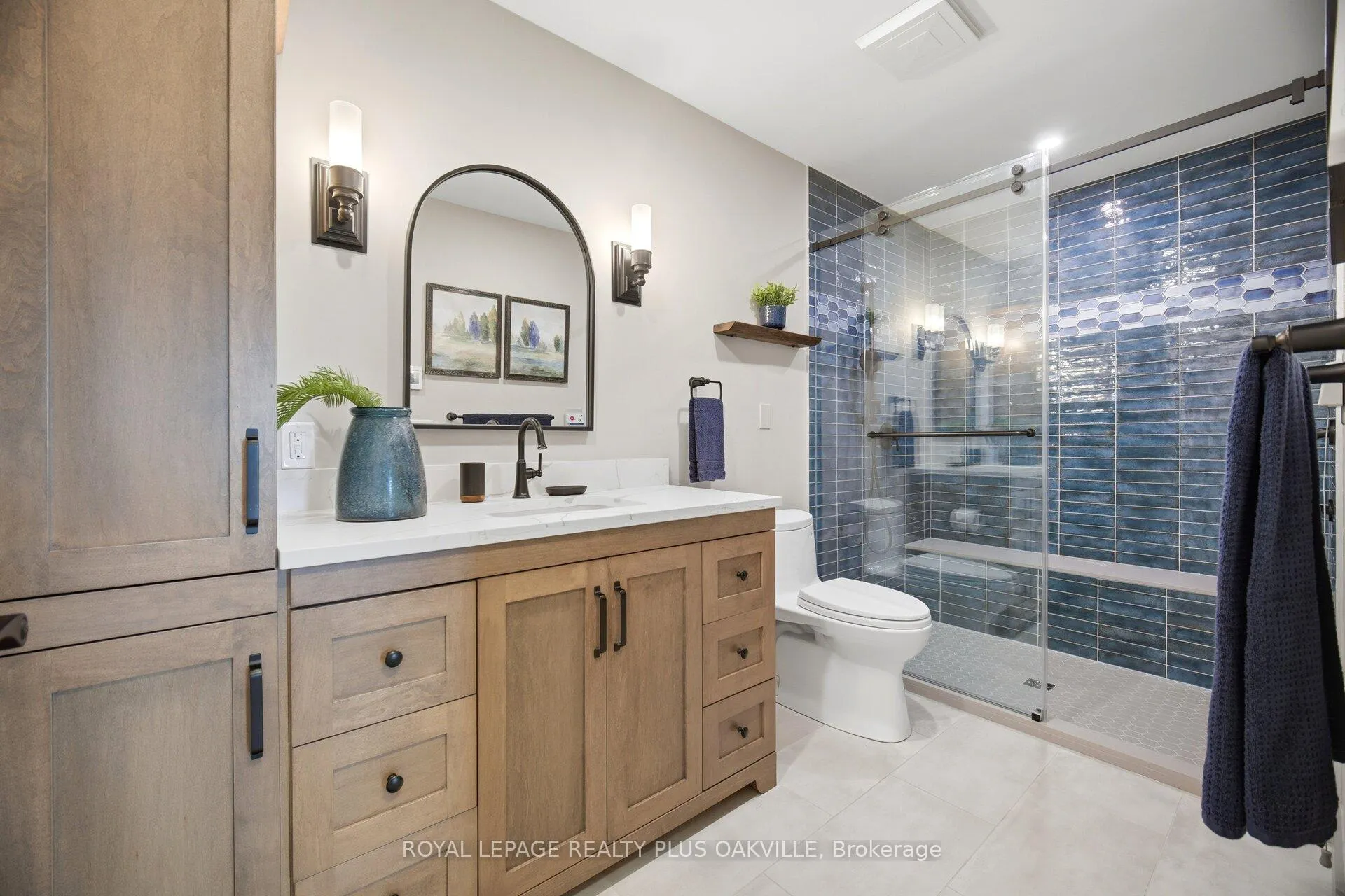 Photo 33 of Unit 1513, 100 Burloak Drive, Burlington, Appleby — HOMEH