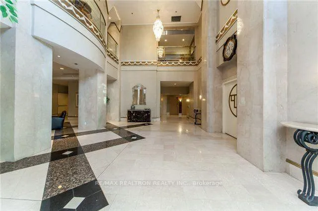 Photo 3 of Unit 905A, 88 Corporate Drive, Scarborough, Woburn — HOMEH