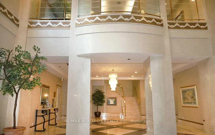 Photo 7 of Unit 905A, 88 Corporate Drive, Scarborough, Woburn — HOMEH