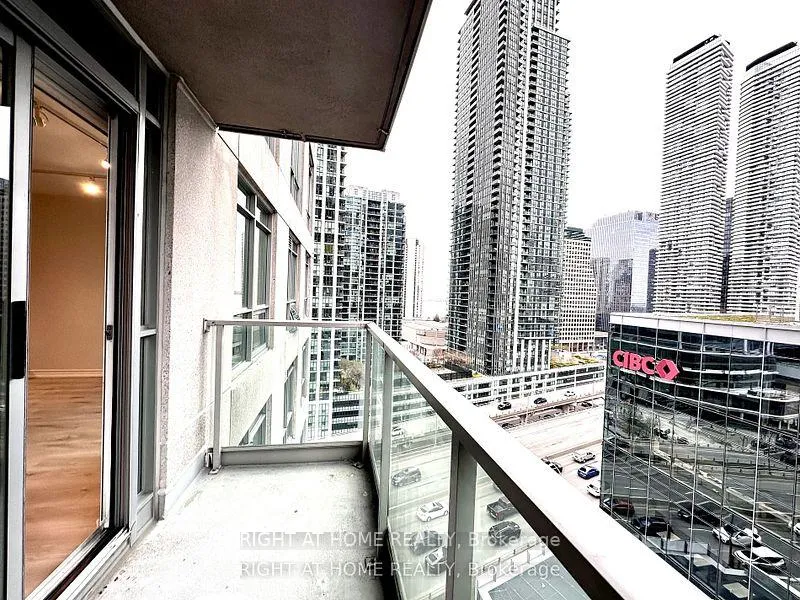 Photo 7 of Unit 1514, 18 Yonge Street, Toronto, Waterfront Communities — HOMEH