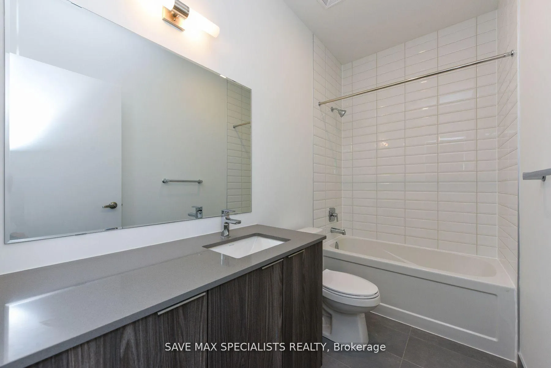Photo 9 of Unit 614, 770 Whitlock Avenue, Milton, Cobban — HOMEH