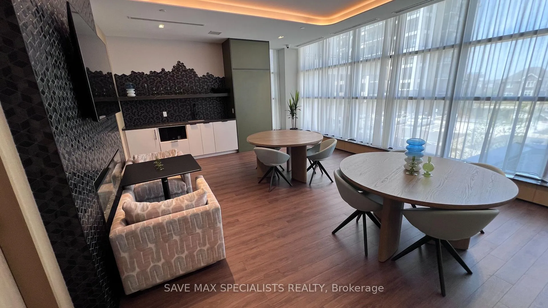 Photo 24 of Unit 614, 770 Whitlock Avenue, Milton, Cobban — HOMEH