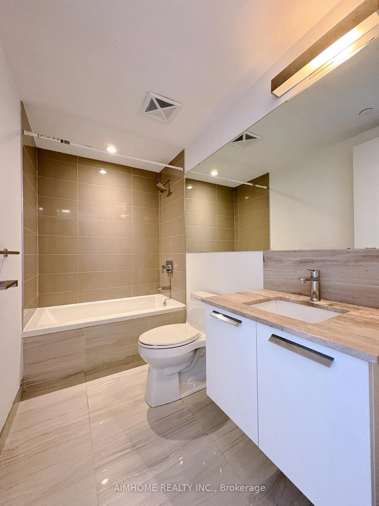 Photo 13 of Unit 3405, 28 Wellesley Street E, Toronto, Church-Yonge Corridor — HOMEH