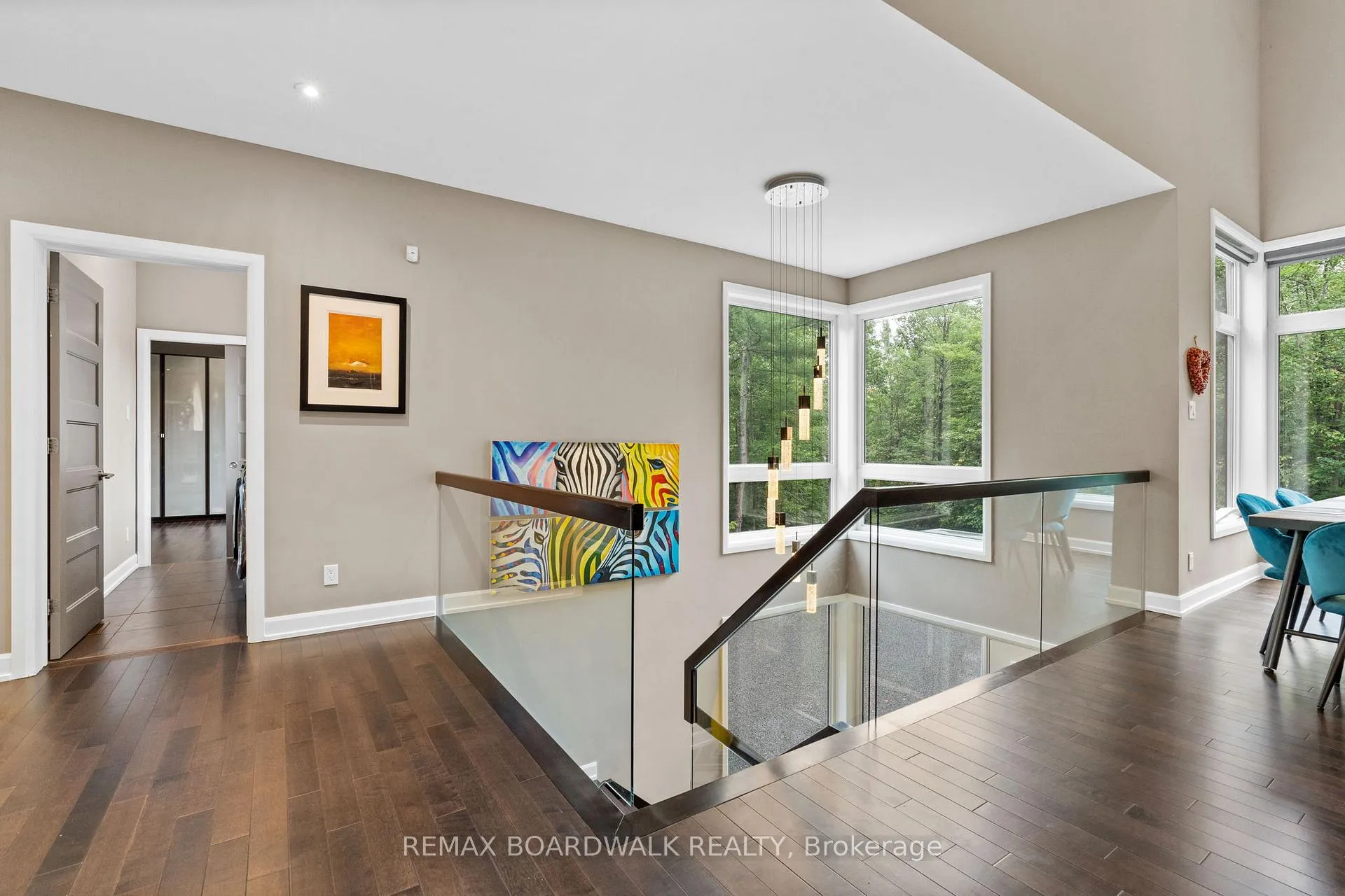 Photo 7 of 108 Edith Margaret Place, Ottawa, Huntley Ward (North East) — HOMEH