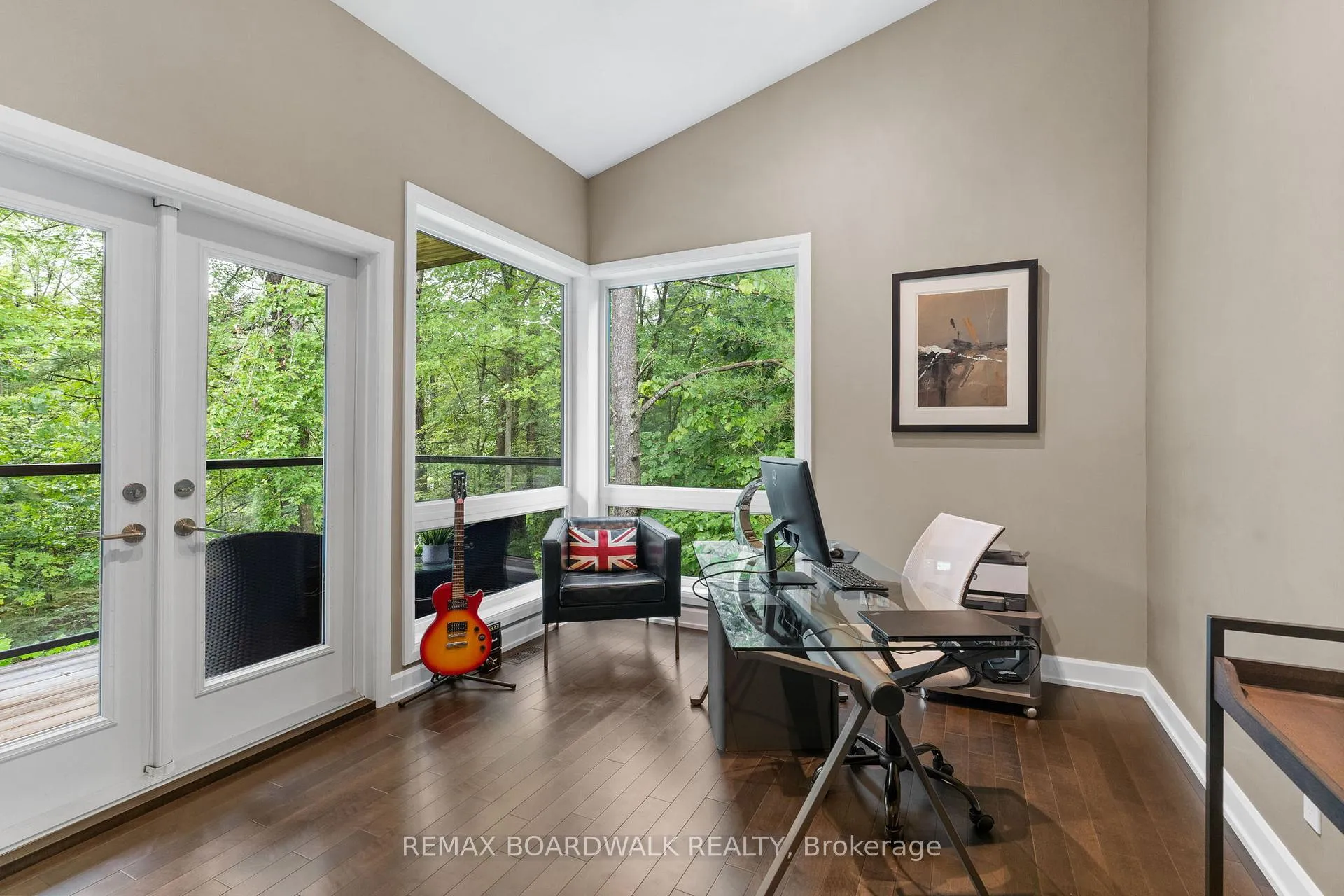 Photo 15 of 108 Edith Margaret Place, Ottawa, Huntley Ward (North East) — HOMEH