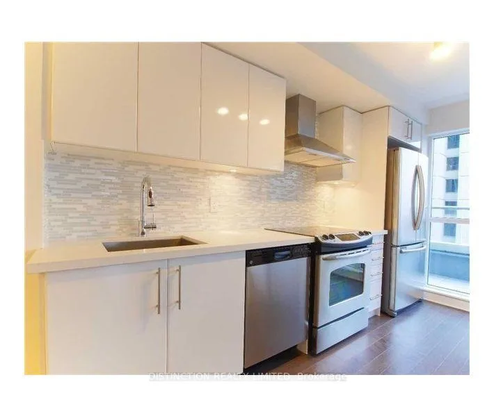 Photo 6 of Unit 414, 58 Orchard View Boulevard, Toronto, Yonge-Eglinton — HOMEH