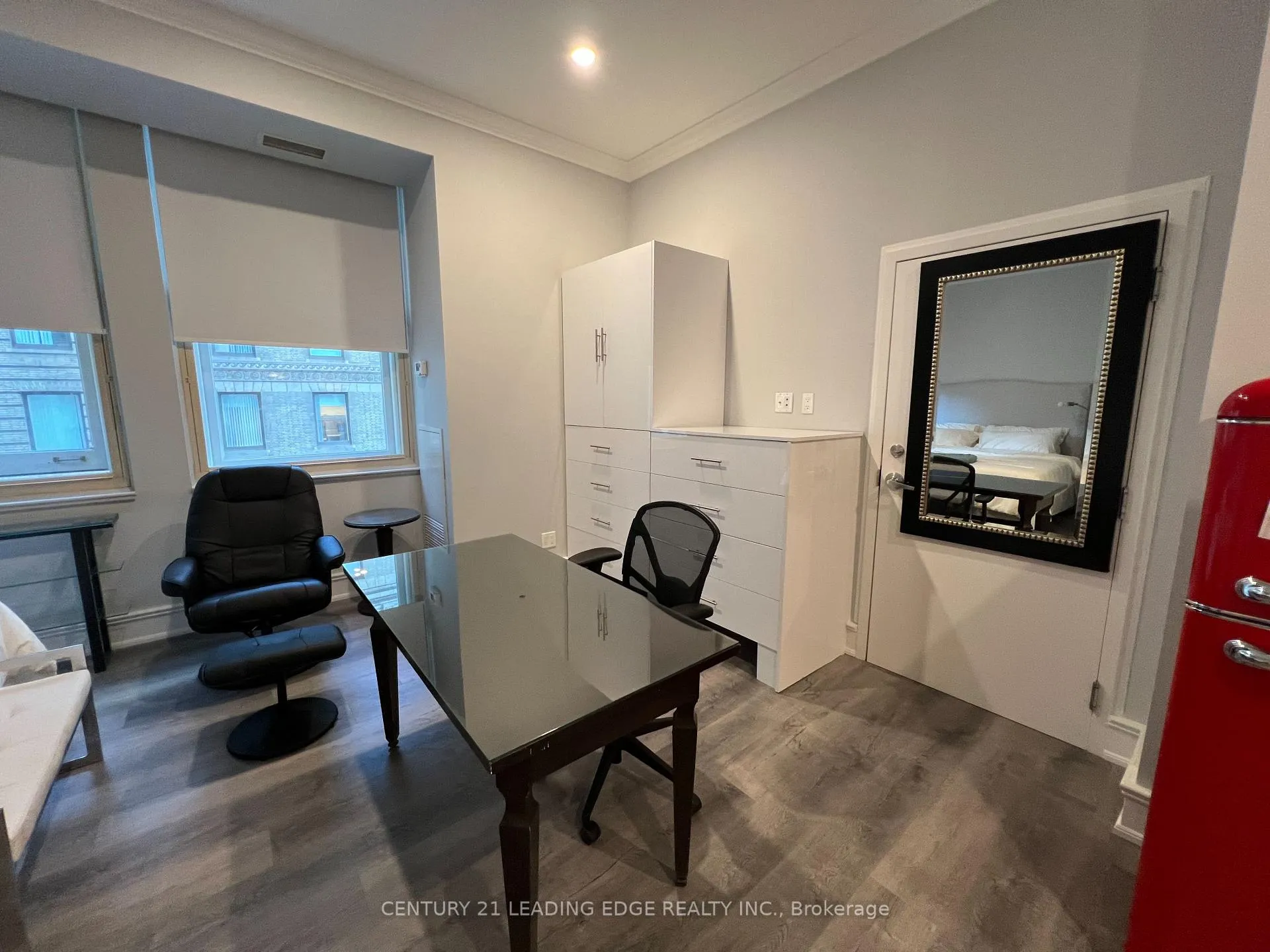Photo 6 of Unit 1013, 1 King Street W, Toronto, Bay Street Corridor — HOMEH